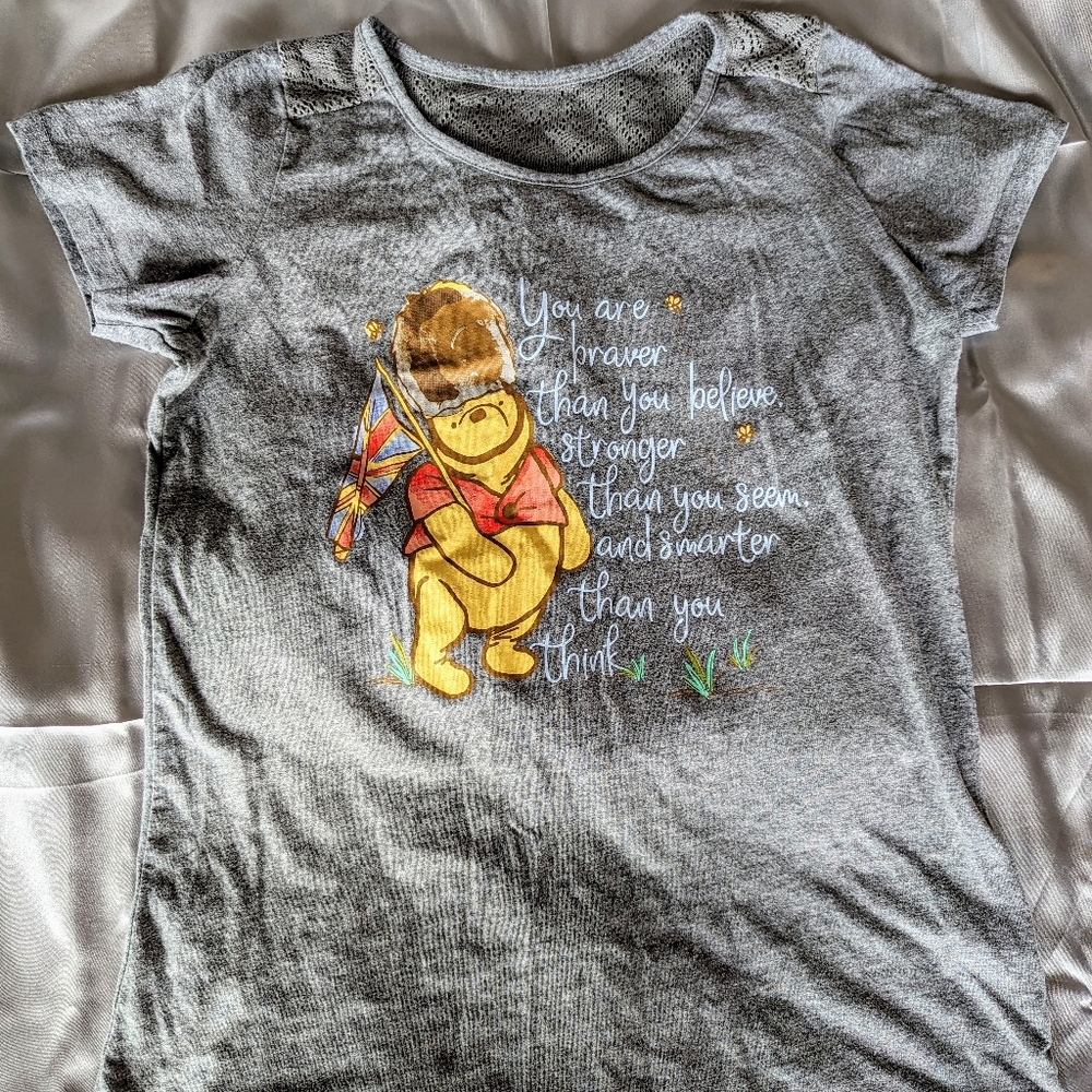 Disney Winnie the Pooh Shirt